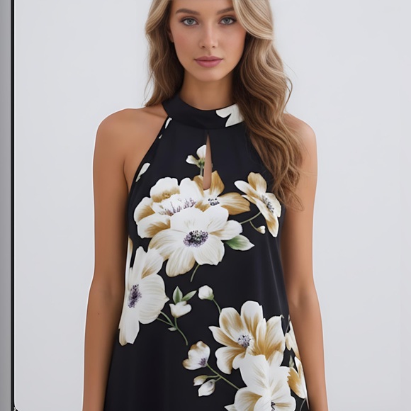 Blue Floral Print Halter Dress - Picture 2 of 10